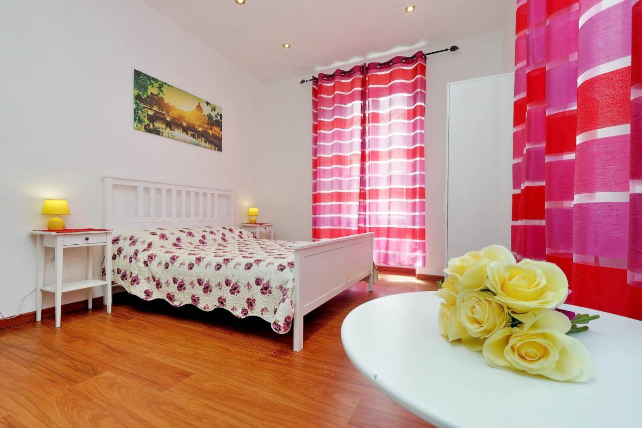 King Vittorio Emanuele'S House Hotel Roma Esterno foto