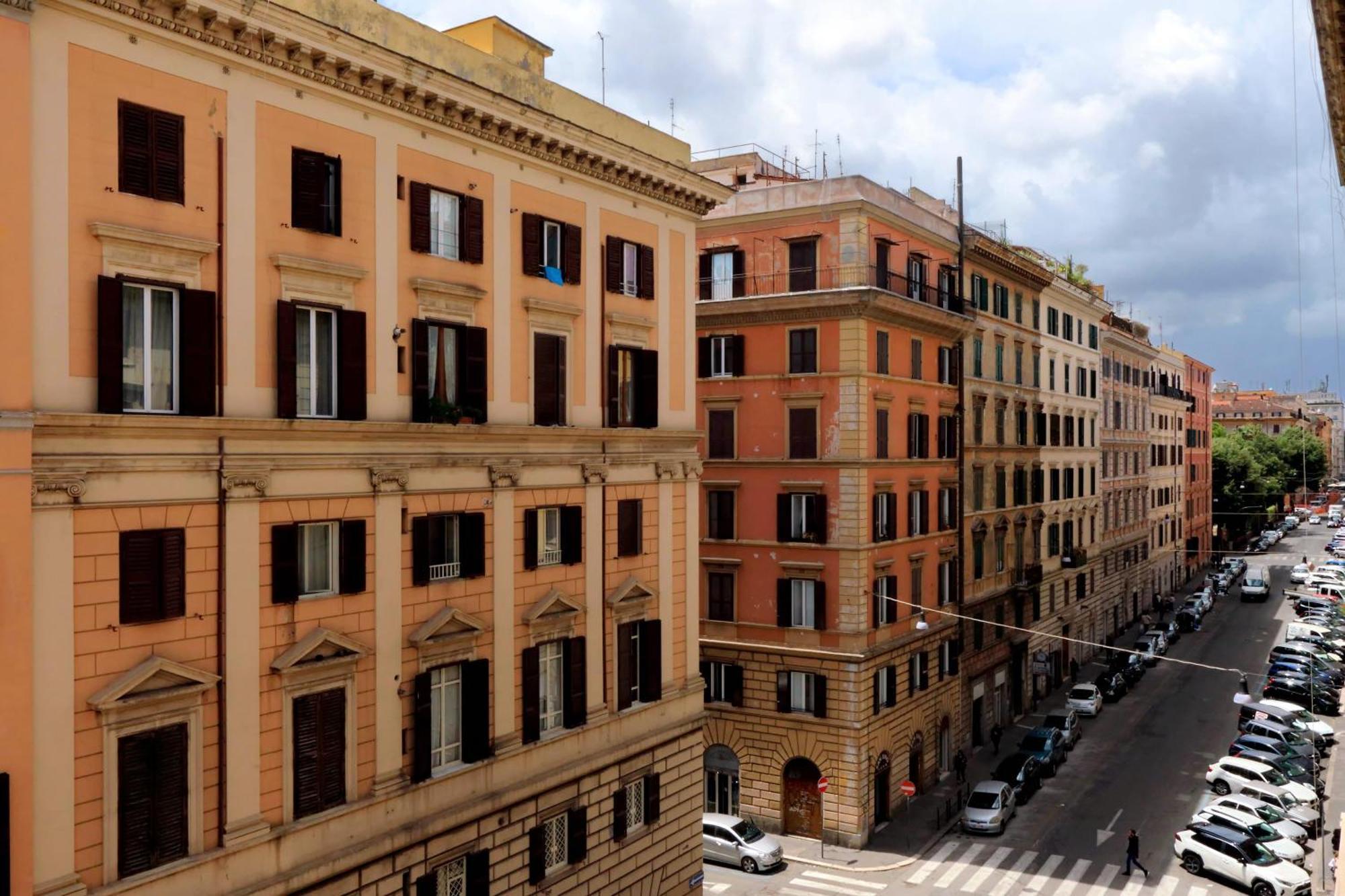 King Vittorio Emanuele'S House Hotel Roma Esterno foto